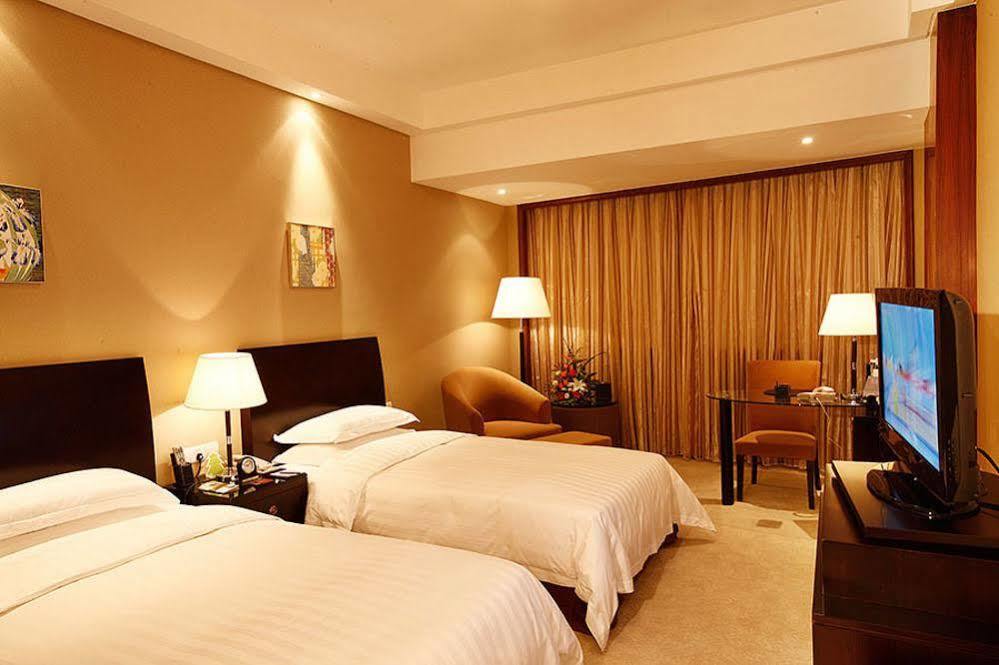 Jiande Peninsula Kai Hao Hotel Chun'an Exterior photo