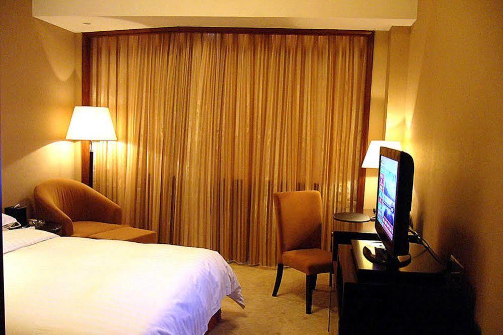 Jiande Peninsula Kai Hao Hotel Chun'an Exterior photo
